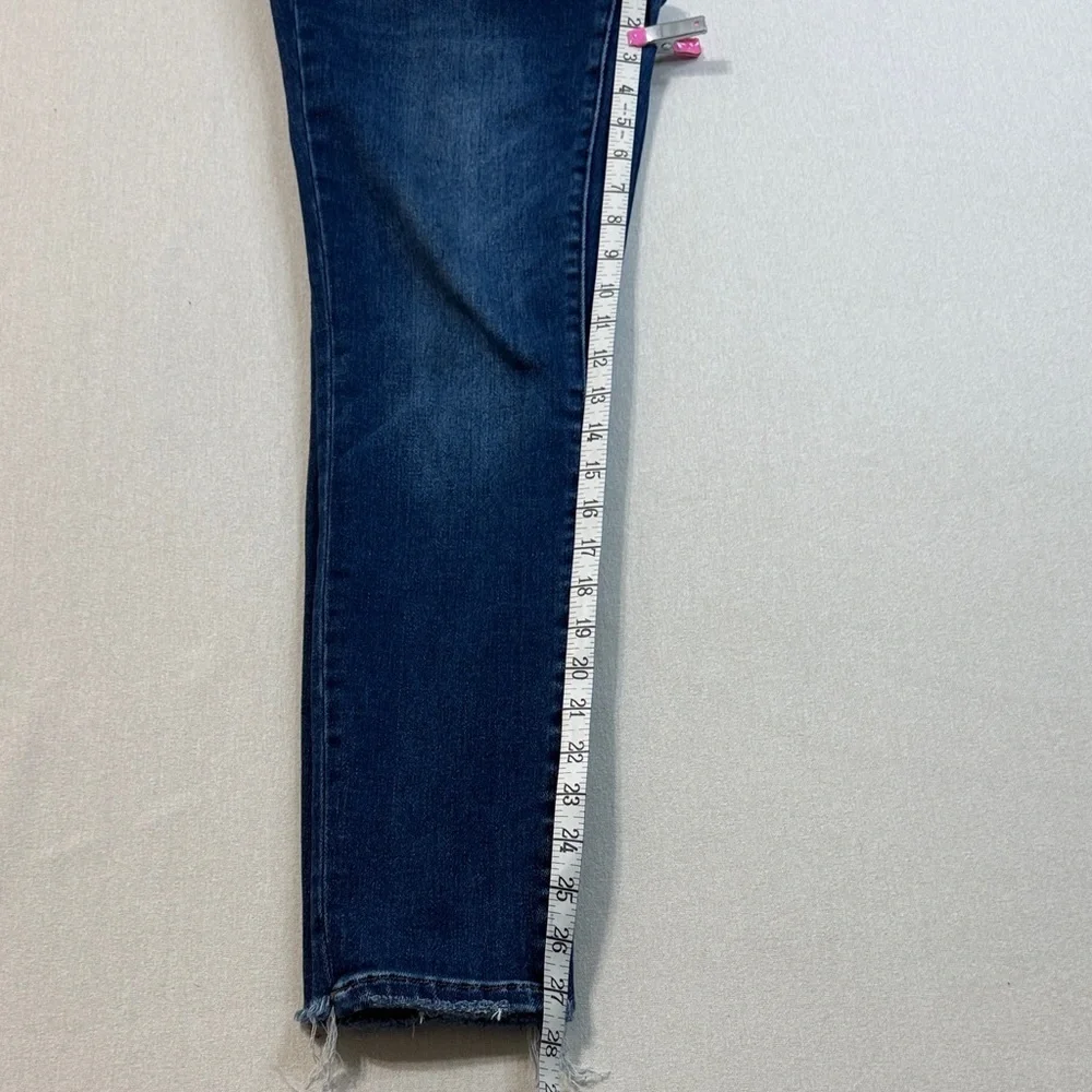 Vervet Women's Classic Blue Ankle Jeans - Picture 4 of 8